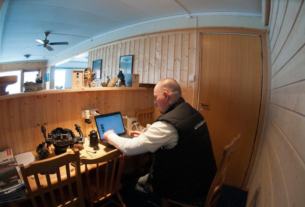 Gulen Dive Resort Dalsøyra Eksteriør billede